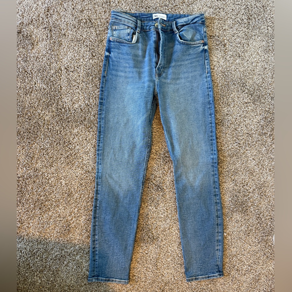 Zara Light Blue Denim Jeans